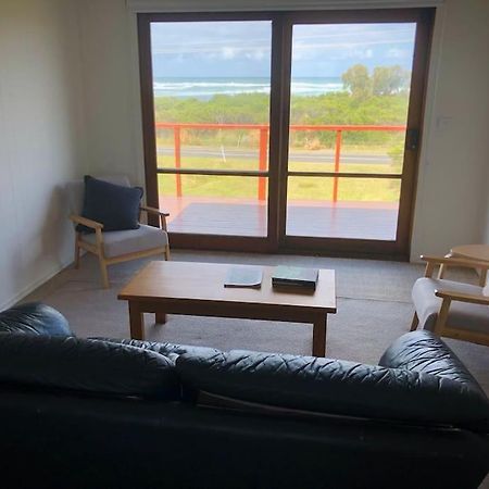 Peterborough Beach House Экстерьер фото